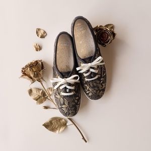Keds x Rifle Paper Co. Queen Anne Sneakers, Black/Gold, size 8, NO LACES